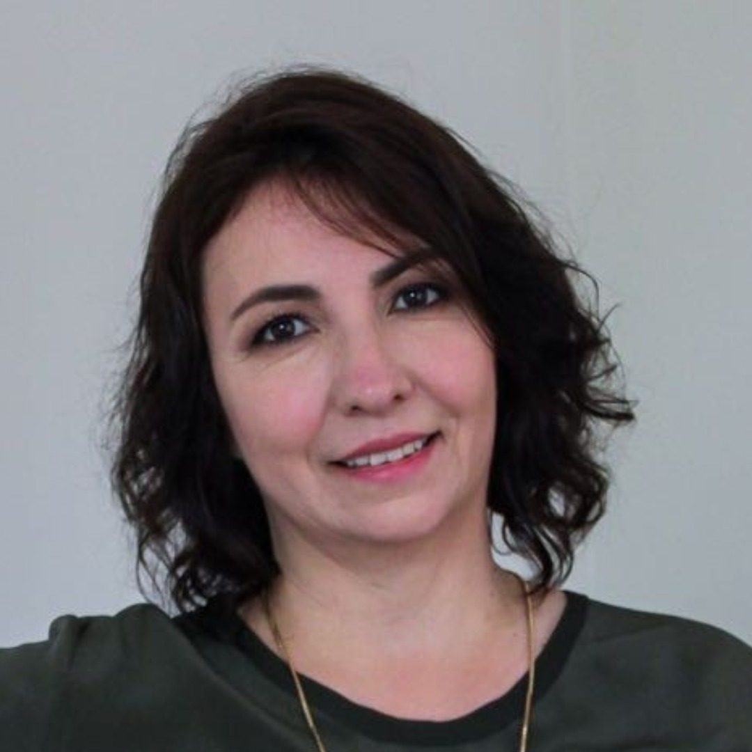 1ª titular - Cristina Soares